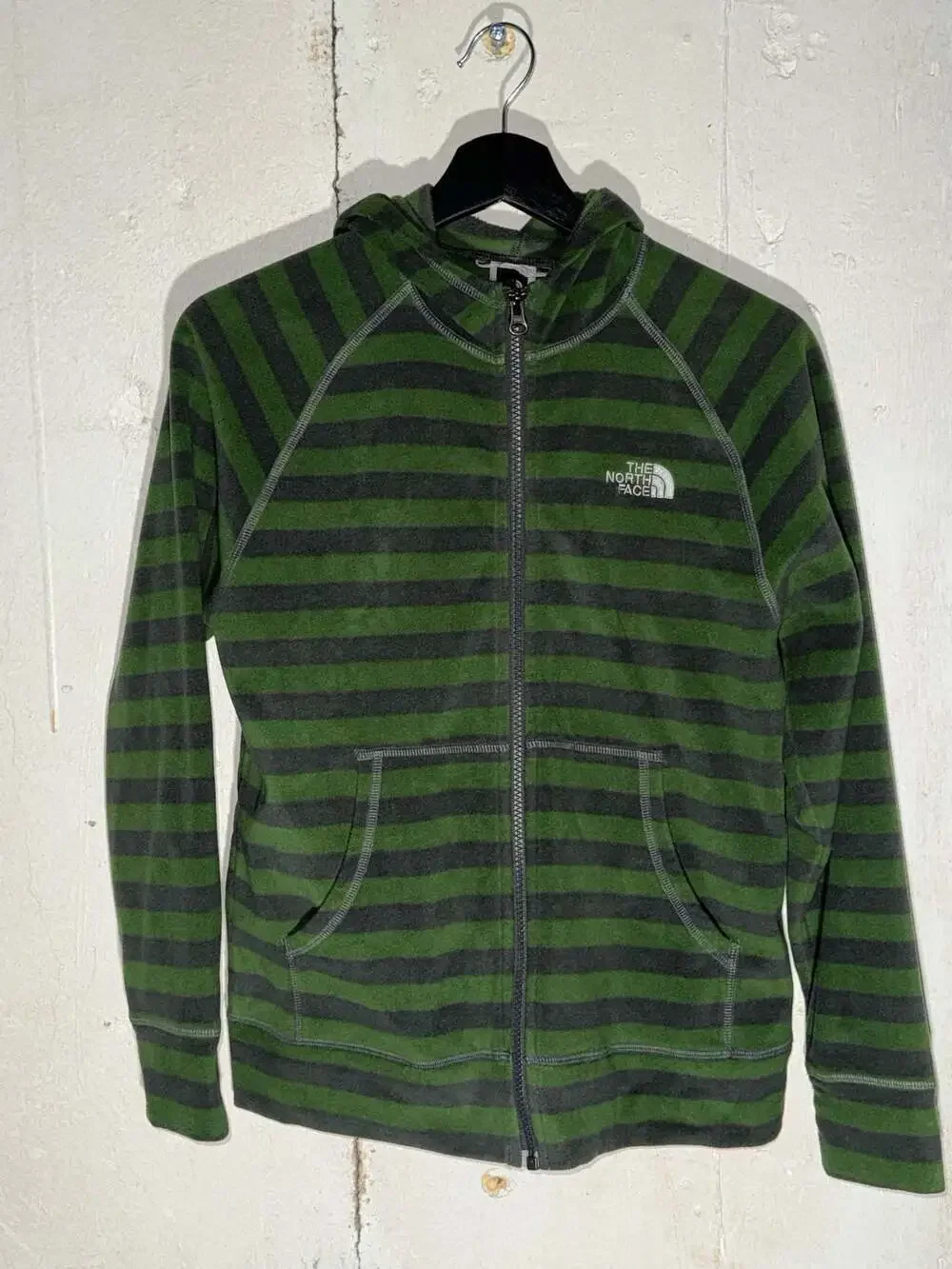 The North Face Boy's Large 14/16 Green and Black Striped Fleece Full-Zip Hoodie